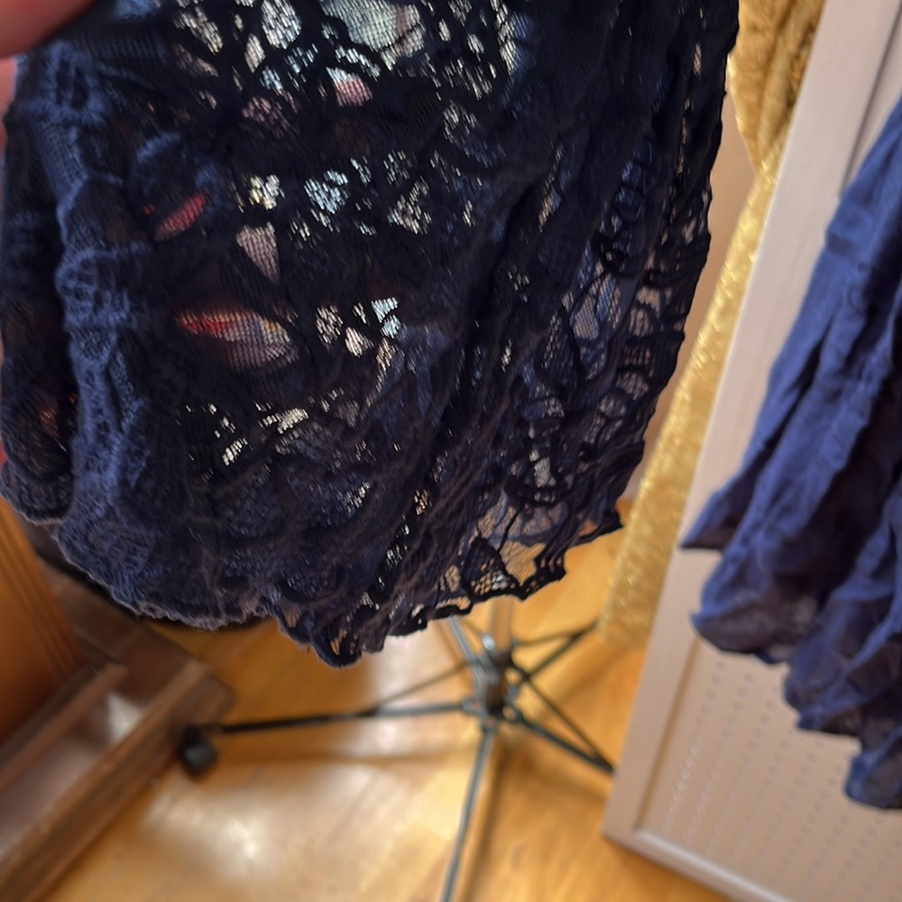 Romero & Juliet Couture size small navy blue lace long bell sleeve dress - Picture 7 of 11